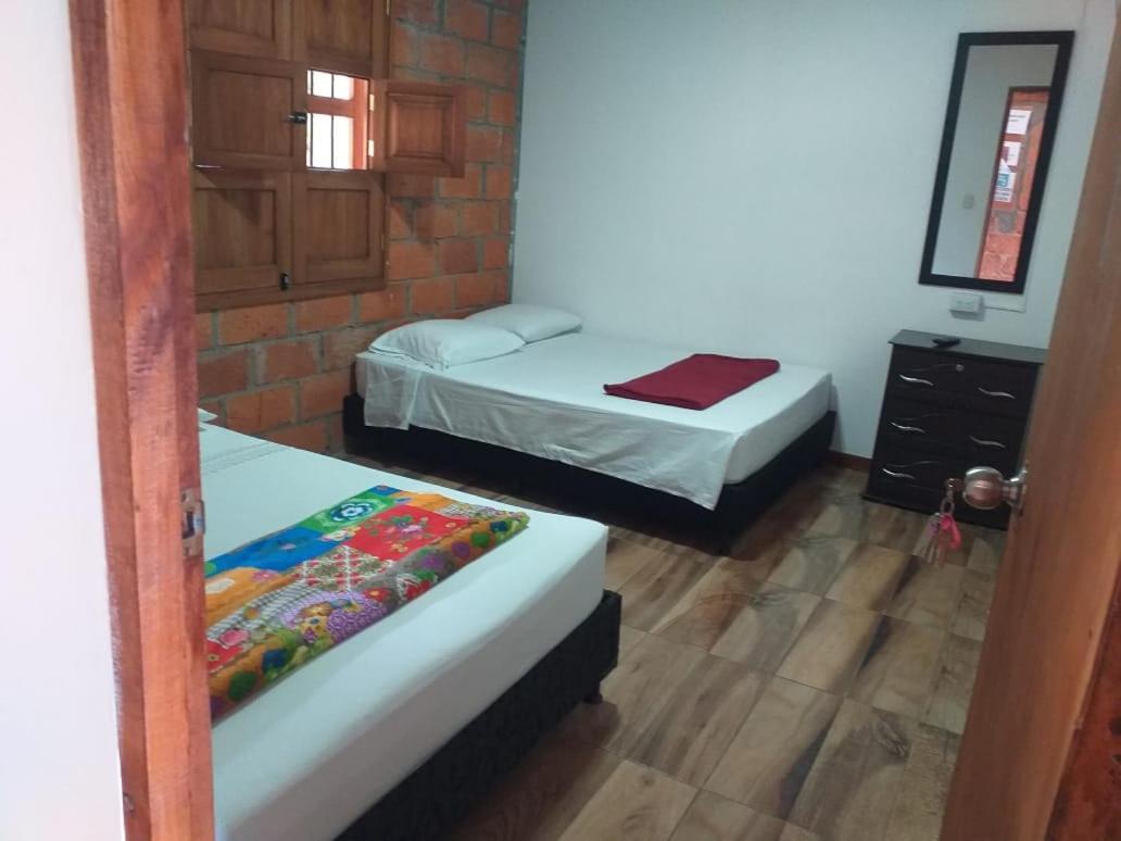 Hostal Y Cabanas Los Juanes Хардин Экстерьер фото