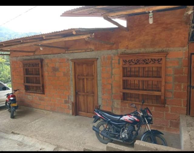 Hostal Y Cabanas Los Juanes Хардин Экстерьер фото